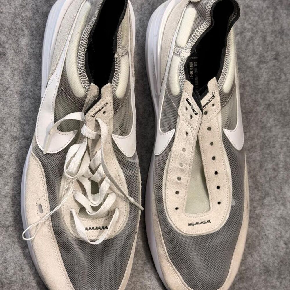 Nike Men's Grey and White Trainers